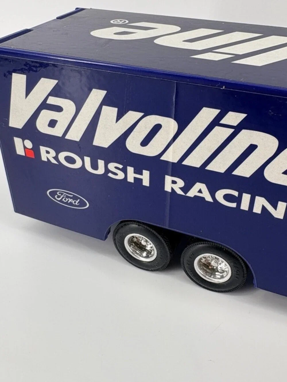 Vintage '92 Racing Champions Mark Martin/Roush Racing Tractor & Trailer See Desc